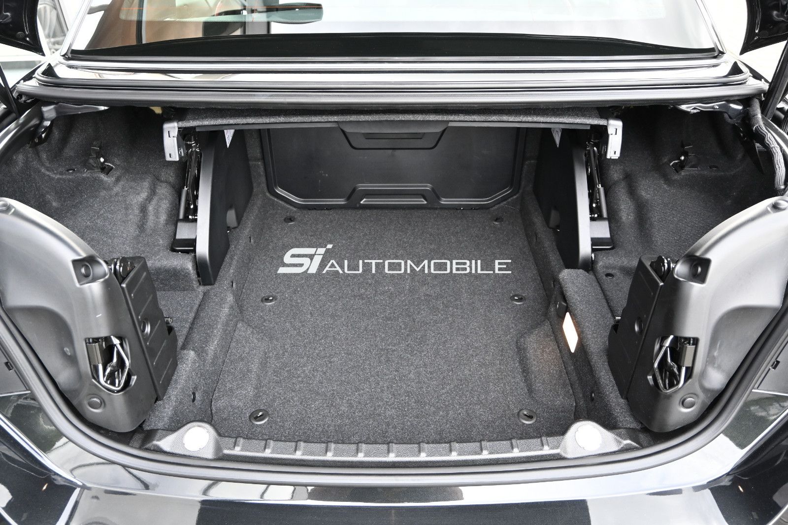 Fahrzeugabbildung BMW 420d Cabrio Sport Line Aut. °LED ADAPT.°KAMERA°