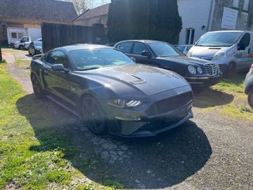 Ford Mustang - 2