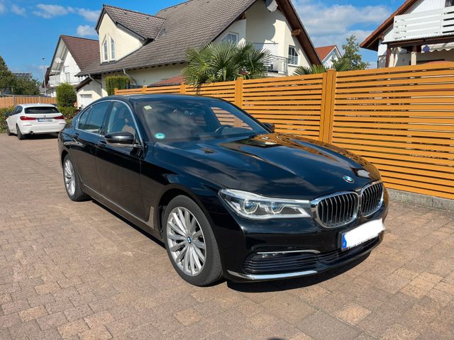 BMW 730d xDrive Laser HeadUp Standhz SurroundView **