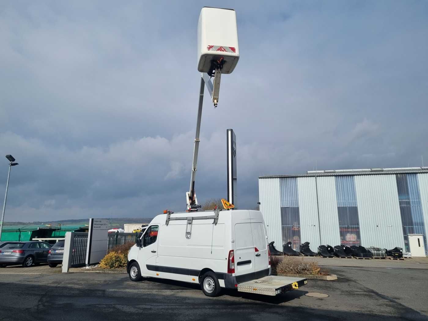 Fahrzeugabbildung Opel Movano 2.3 CDTI / VERSALIFT ETL-26, 10,5m