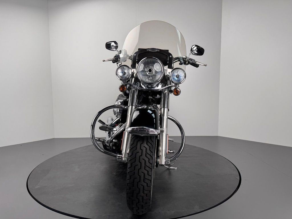 Fahrzeugabbildung Harley-Davidson SOFTAIL DELUXE FLSTN *TOP-ZUSTAND *KESSTECH *5HD
