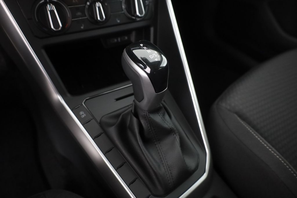 VOLKSWAGEN Polo 2026