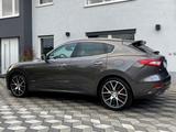 Maserati Levante Diesel 3.0 V6 202kW 4x4 Auto - - graue Maserati Levante
