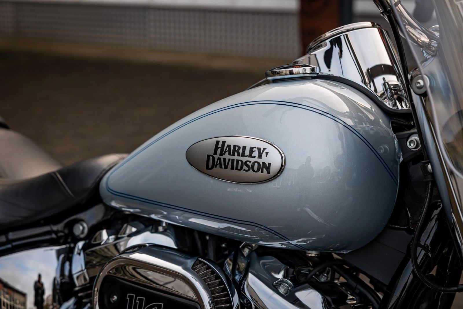 Fahrzeugabbildung Harley-Davidson Softail Heritage FLHCS 114 CUI -NEUWERTIG -
