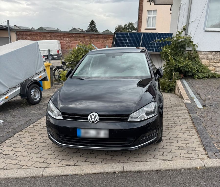 Image of Volkswagen Golf