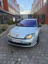 Renault Laguna ||| 2010 - gebrauchte Renault Laguna aus dem Jahr 2010