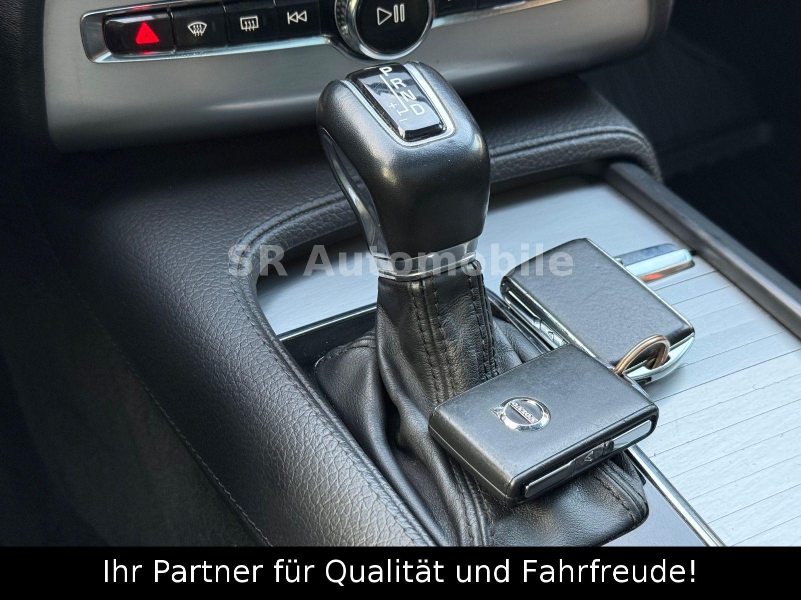 Volvo XC 90 XC90 Momentum AWD 2.HAND*KLIMA*NAVI*R.KAME