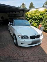 BMW 118i E88  Cabrio  EZ .10/2010  erste Hand - BMW aus 2010: 1er