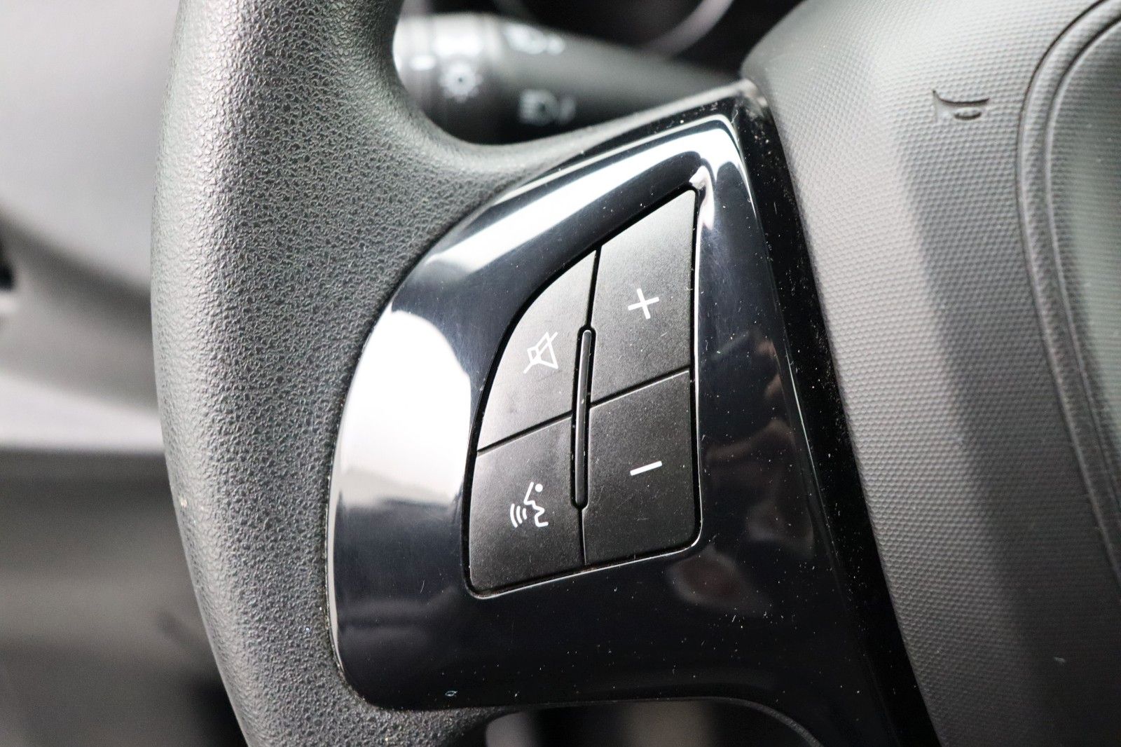 Fahrzeugabbildung Fiat Doblò SX Maxi Kasten