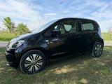 Volkswagen e-up! e-load up!  - schwarze Volkswagen e-up!