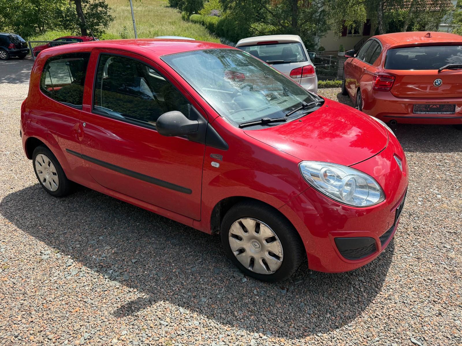 Renault Twingo mit TÜV neu !