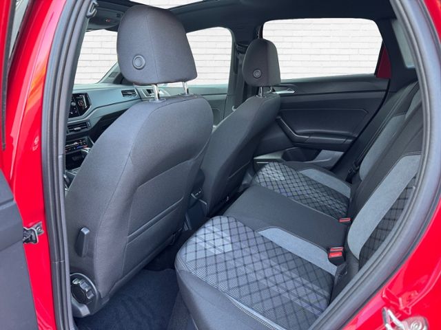 Fahrzeugabbildung Volkswagen Taigo R-Line 1.5 TSI 150 PS DSG - MTRX*PANO*APP!