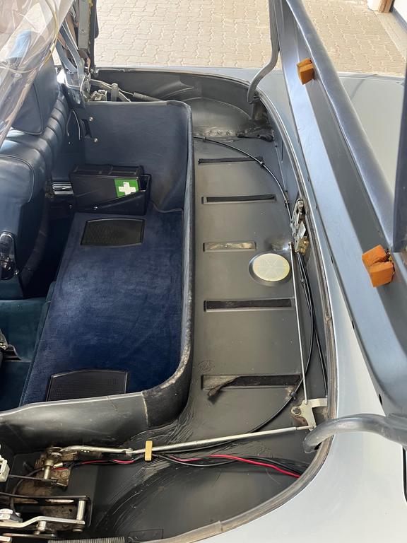 Mercedes-Benz SL 280