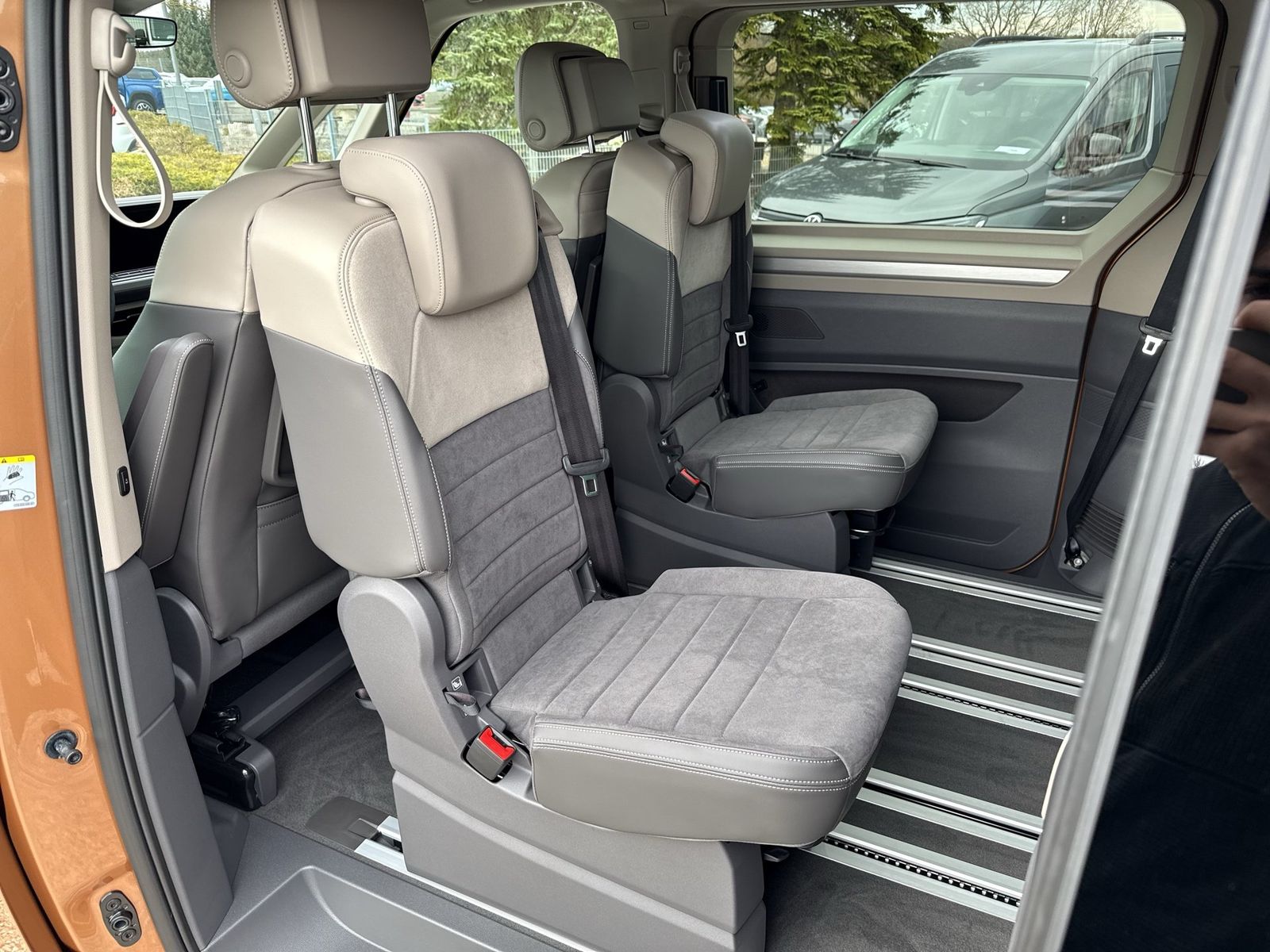 Volkswagen T7 Multivan - Bild 15