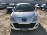 Peugeot 207 1.6 8V HDi 93CV SW Ciel Allure - Peugeot 207 mit Diesel-Antrieb: 1.6