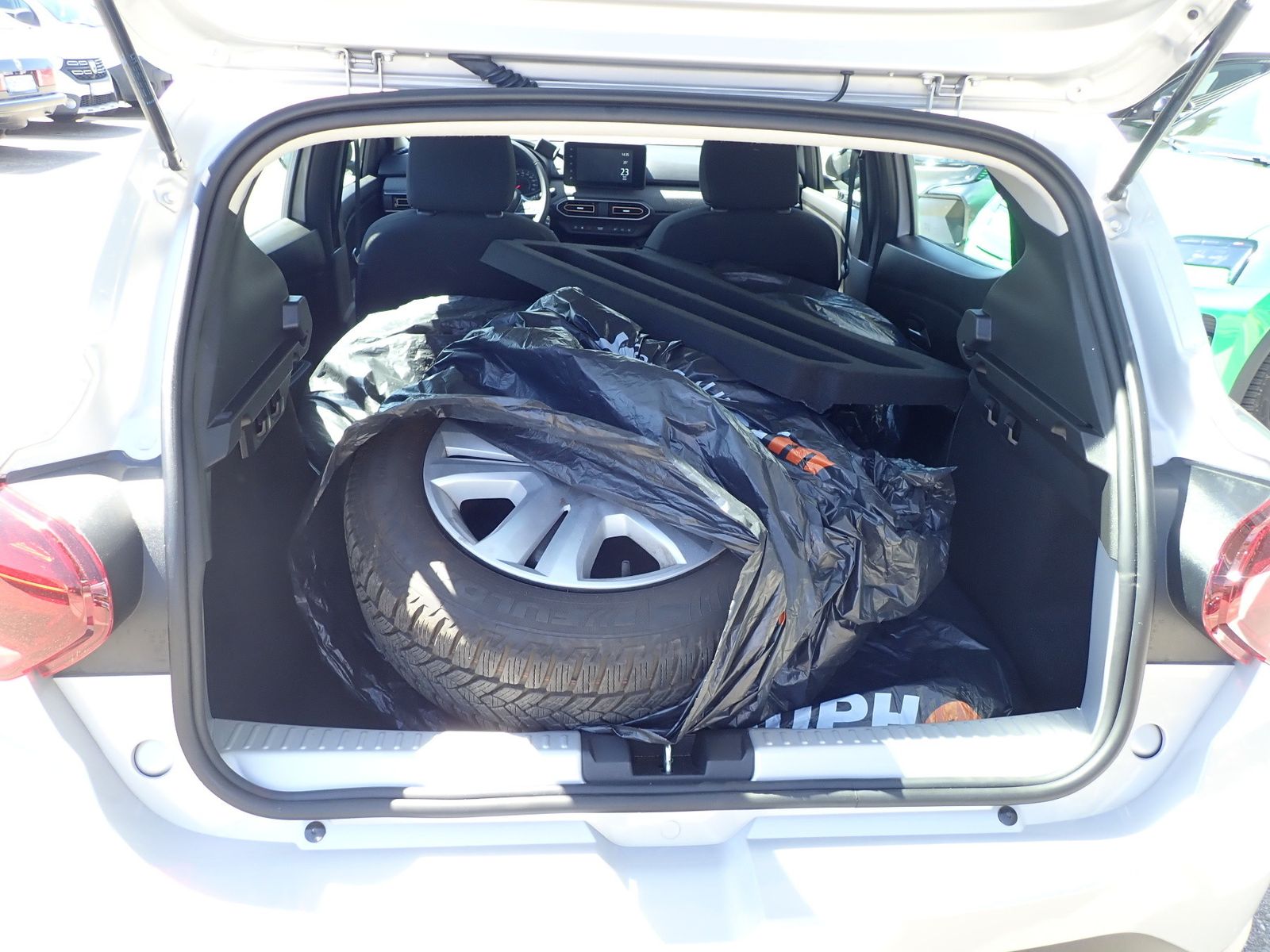Fahrzeugabbildung Dacia Sandero III Stepway Expression