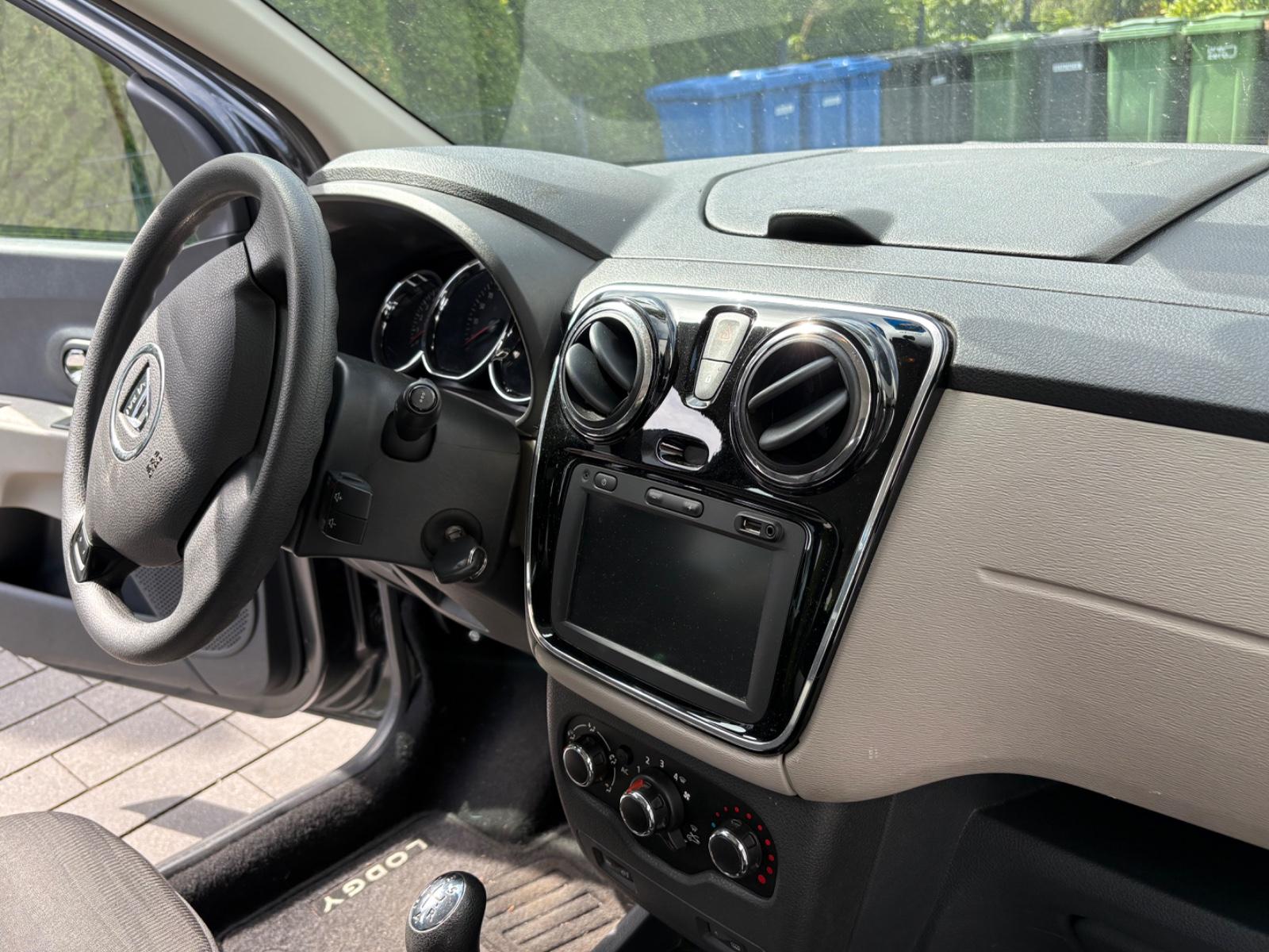 Dacia Lodgy 2013 — photo 10