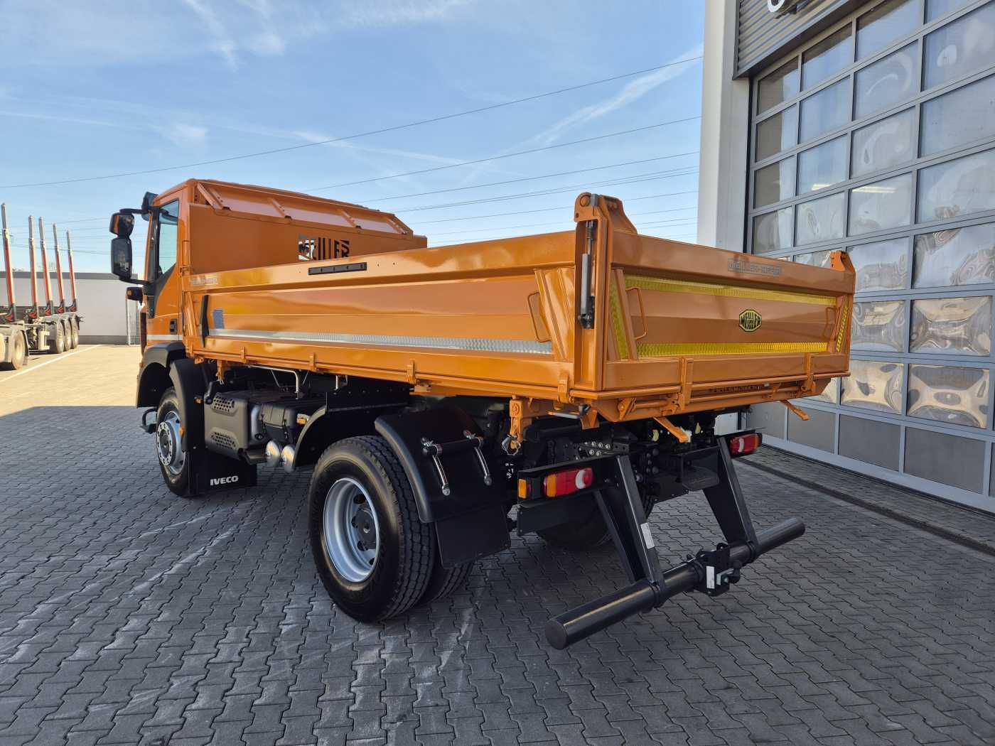 Fahrzeugabbildung Iveco Eurocargo ML150E28W 4x4 Winterdienst Vorb. 2xAHK