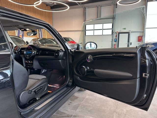 MYAUTOCENTER – Gebraucht- und Jahreswagen mit Werkstattservice in Pfaffenhofen MINI ONE Mini 3-trg. *2. Hand*Klima*SHZ*Bluetooth*LED