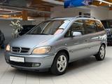 Opel Zafira 1.8 16V Executive|7-Sitzer|Klima|CD|Tuner - Opel aus 2004
