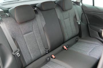 Skoda Scala Clever 1,0 TSI  beh. WSS SHZ beh. Lenkrad