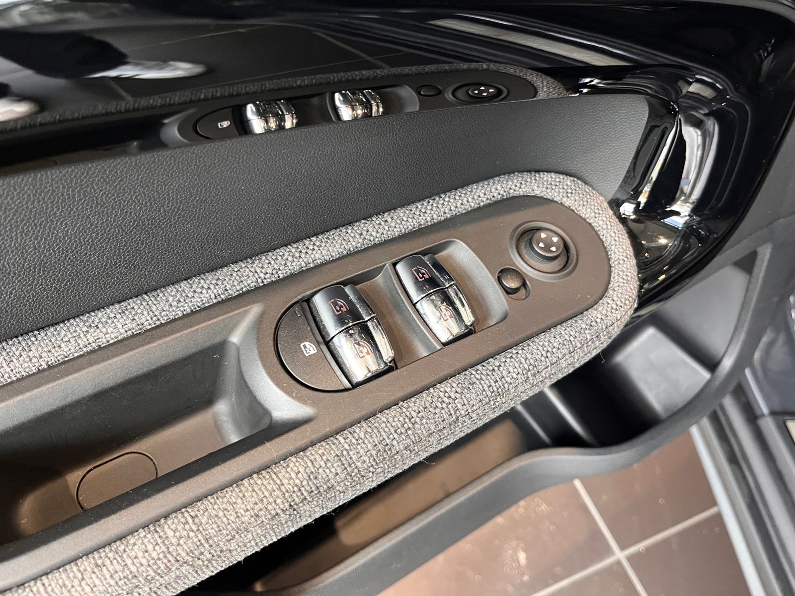 Fahrzeugabbildung MINI Countryman Cooper S LED NAVI ALU