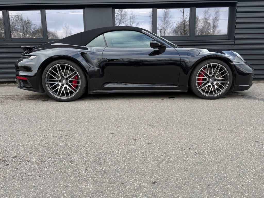 Image of Porsche 992