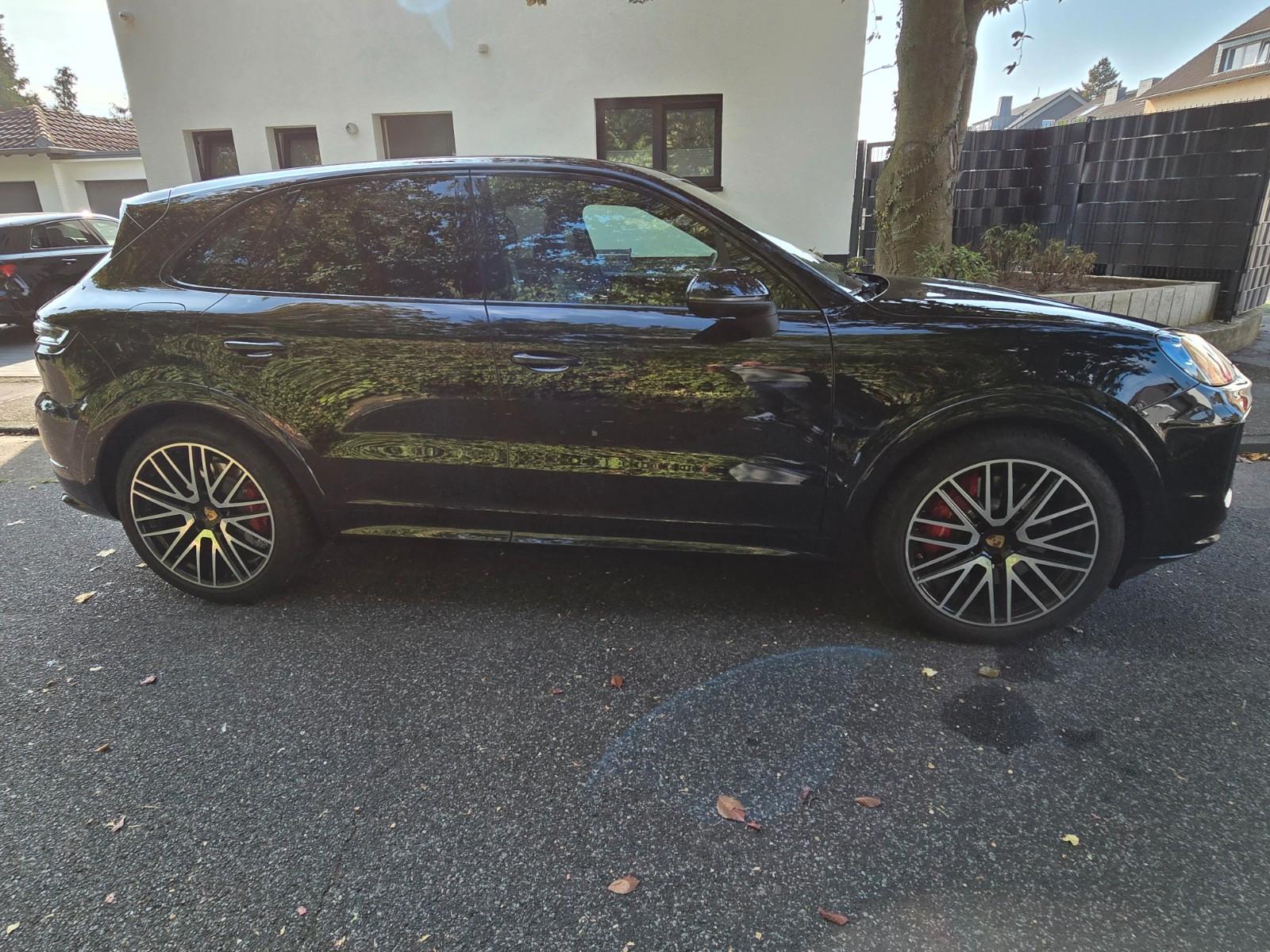 Porsche Cayenne S 349 KW*SPORT*PDACH*HUD*BOSE*RFK*LEDER*