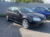Volkswagen Golf V 1.4 Tour Shzg PDC Shzg 1.Hand - Gebrauchtwagen in Bielefeld bis 5.000 Euro