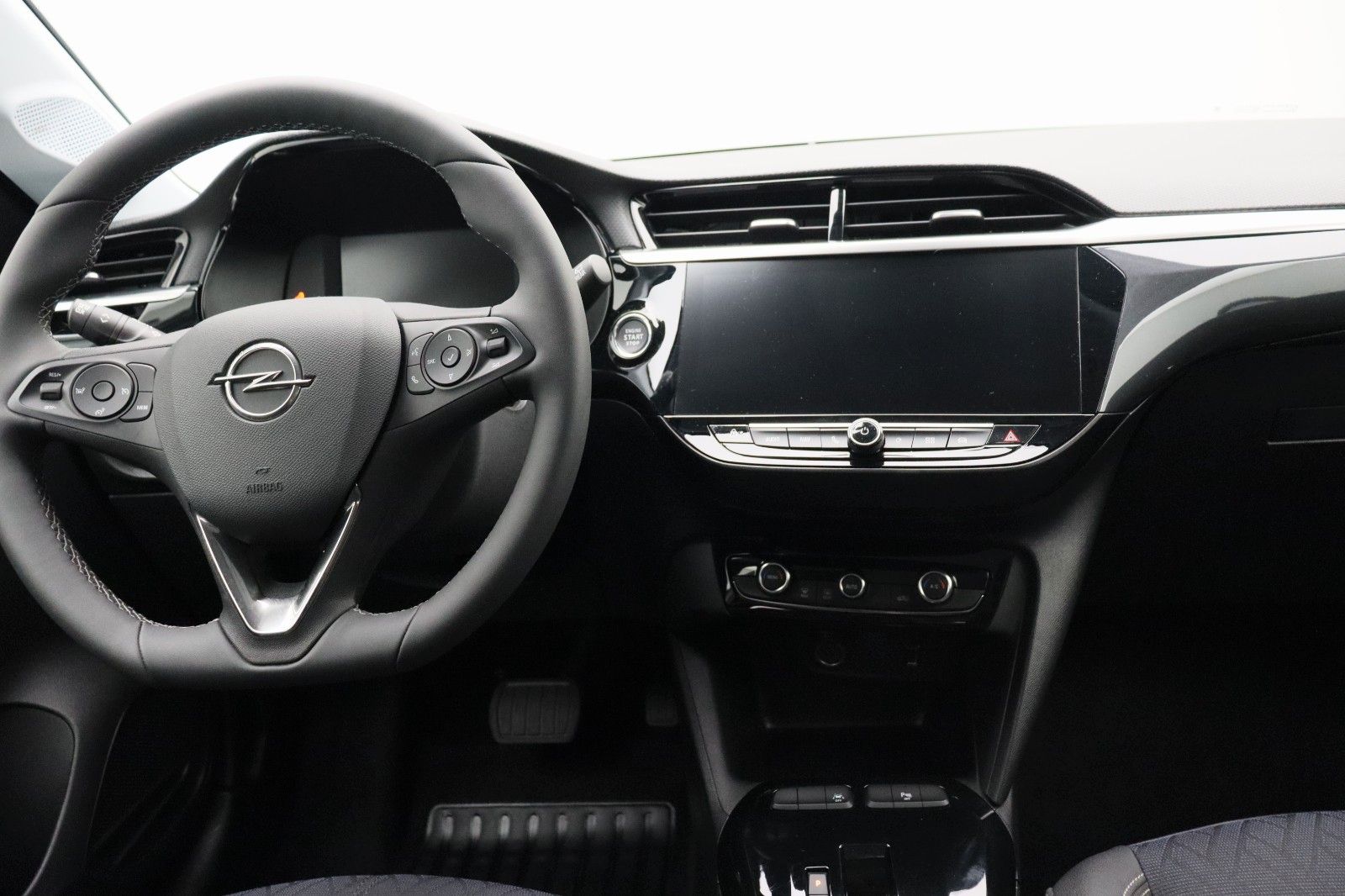 Fahrzeugabbildung Opel Corsa F e Elegance 11kW