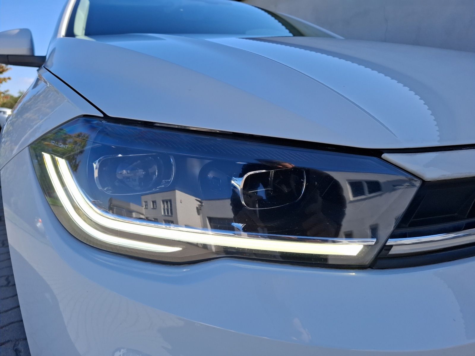 Fahrzeugabbildung Volkswagen Polo TSI Style Matrix Navi AID PDC SH LM