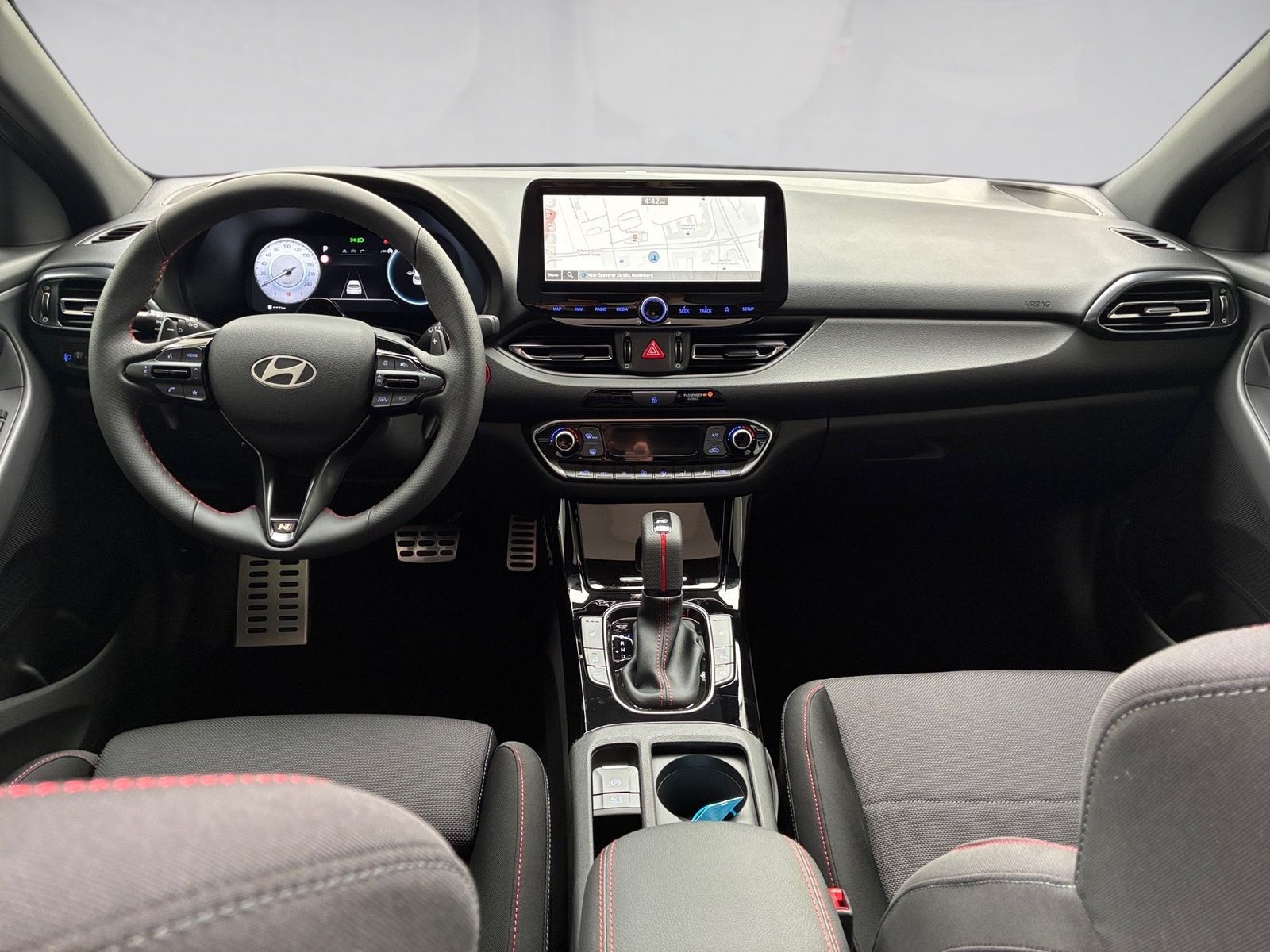 Fahrzeugabbildung Hyundai i30 1.6 T-GDI N Line Kamera,LED,Navi,Pano,SHZ,SD