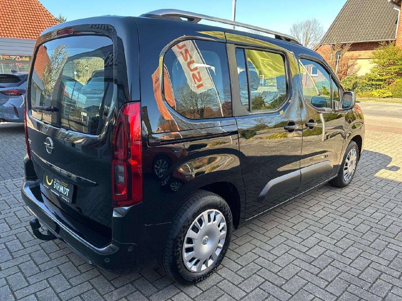 Fahrzeugabbildung Opel Combo Life E Edition