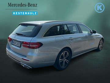Mercedes E 220 - 6