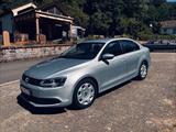 Volkswagen Jetta 1.6 TDI  - Volkswagen Jetta aus 2011: TDI