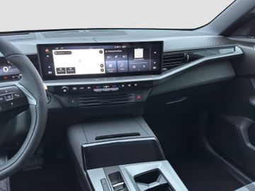 Fotografie 13 des Opel Grandland (X) Grandland 1.2 Ultimate Allwetter Matrix Head-Up