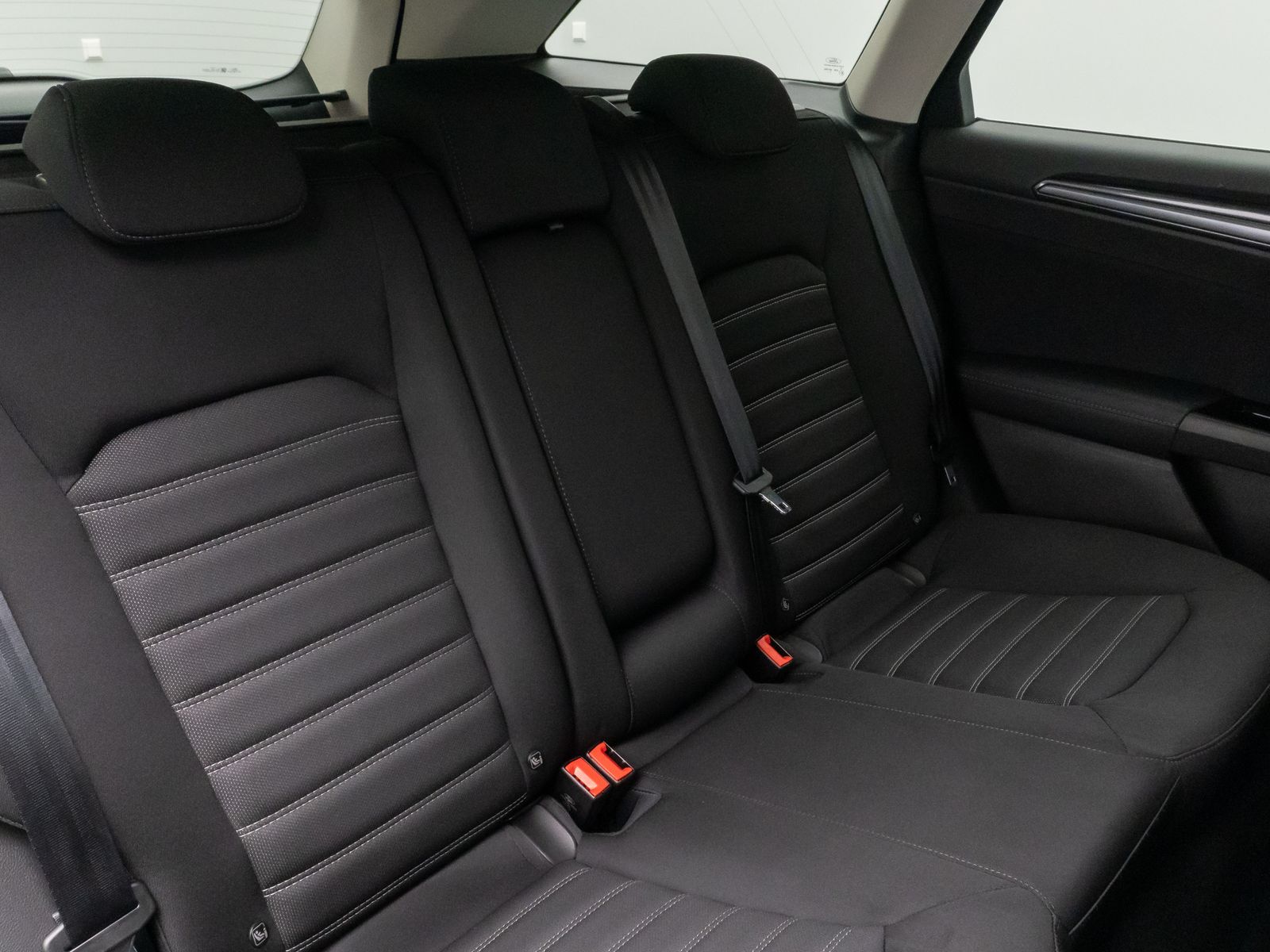 Fahrzeugabbildung Ford Mondeo Turnier Titanium Kamera SYNC StzhzgV/H