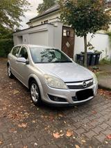 Opel Astra 4 Türer TÜV 12.26 TOP WINTERAUTO - Opel Astra mit Diesel-Antrieb: 1.4