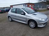 Peugeot 206 1.4i - Tendance 75 - Peugeot 206: Tendance