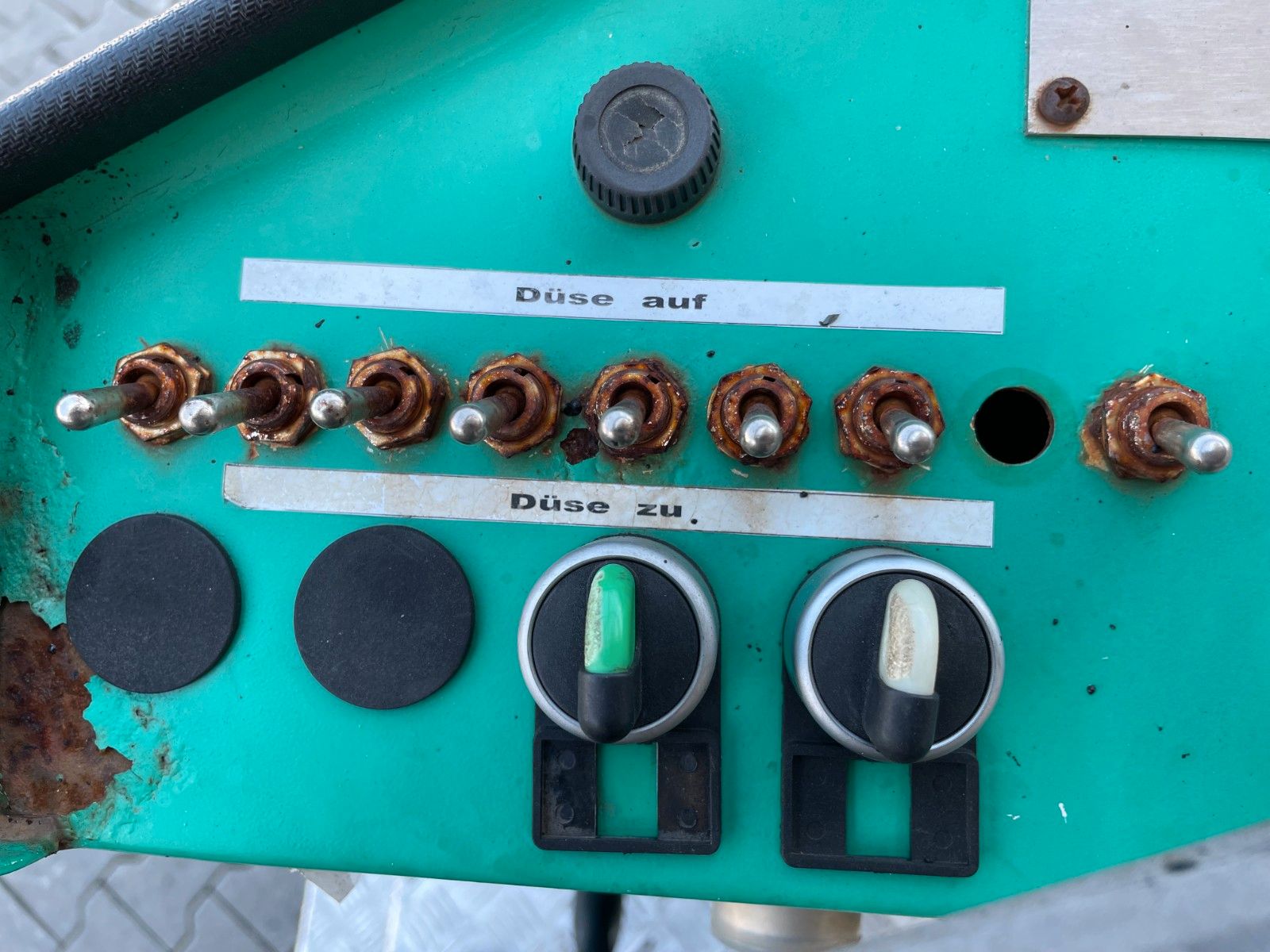 Fahrzeugabbildung Andere Weiro TM 800 SH / 904h / Bitumenspritzmaschine