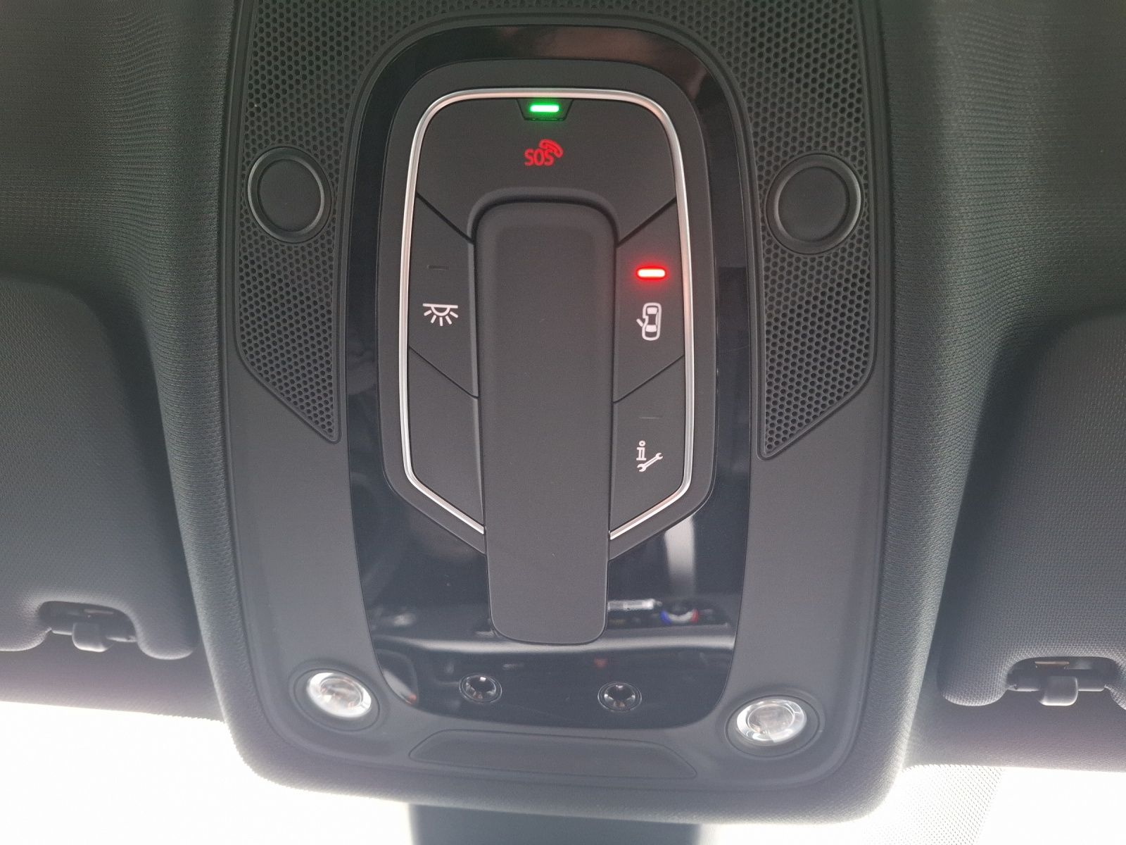 Fahrzeugabbildung Audi A4 Avant 35 TFSI advanced S-tronic LED Navi Lede