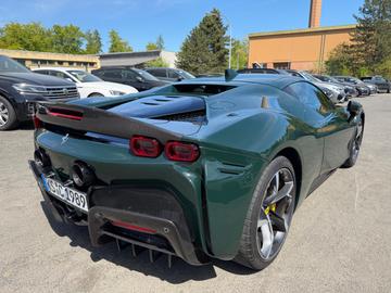 2021 Ferrari SF90 照片 5