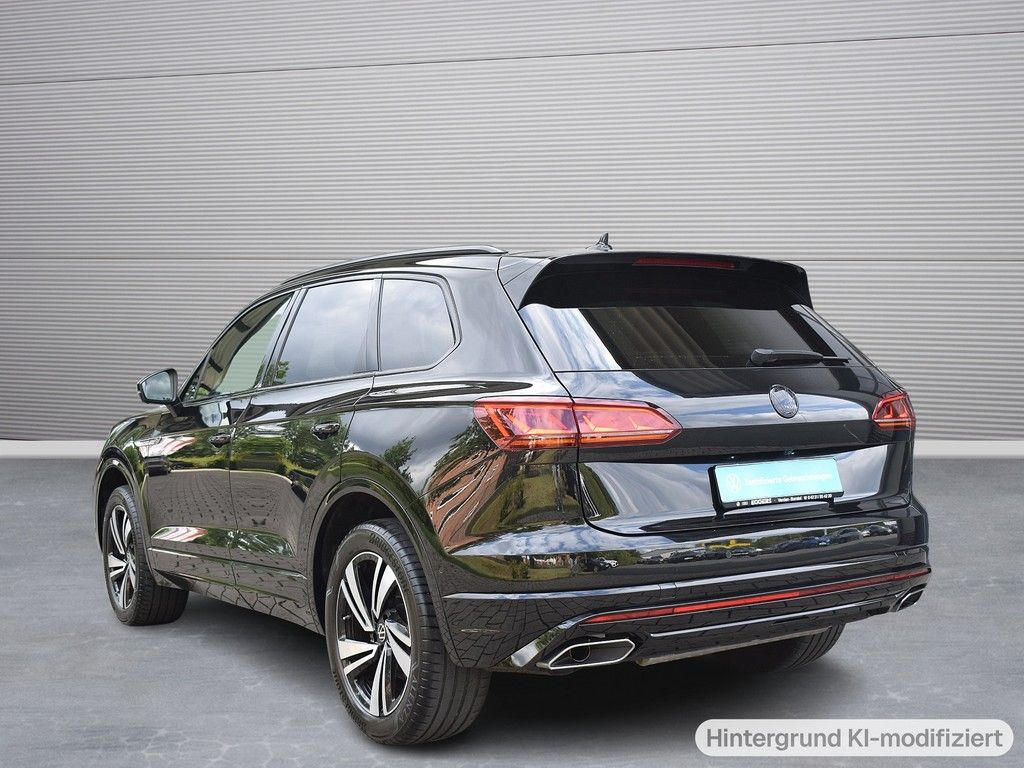 Volkswagen Touareg TDI 3.0 4Mo Tip. R-Line Matrix AHK 360 foto 3