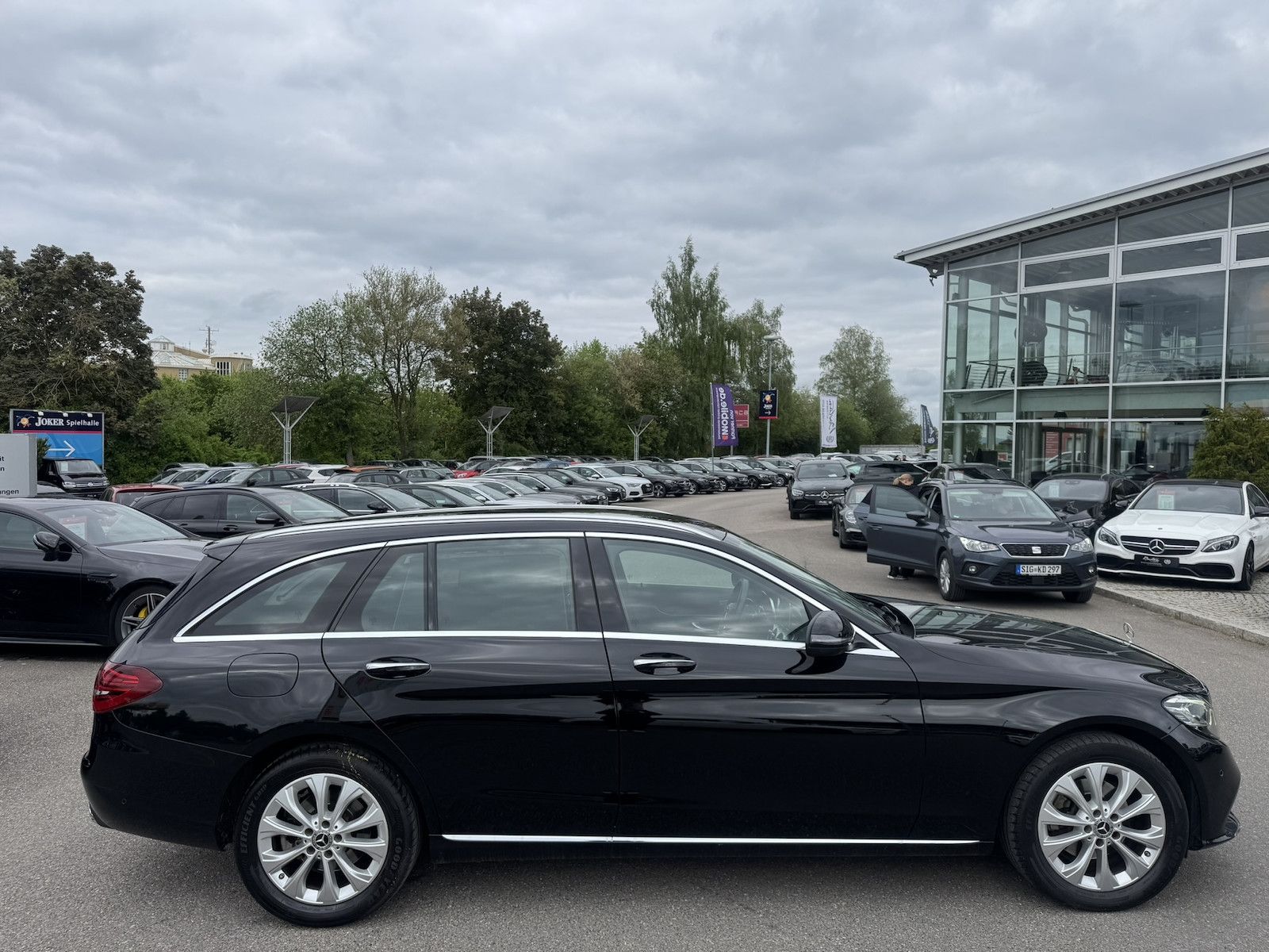 Mercedes-Benz C 220 d 4 MATIC T- MODELL/KAMERA/AHK/NAVI/1.HAND foto 7