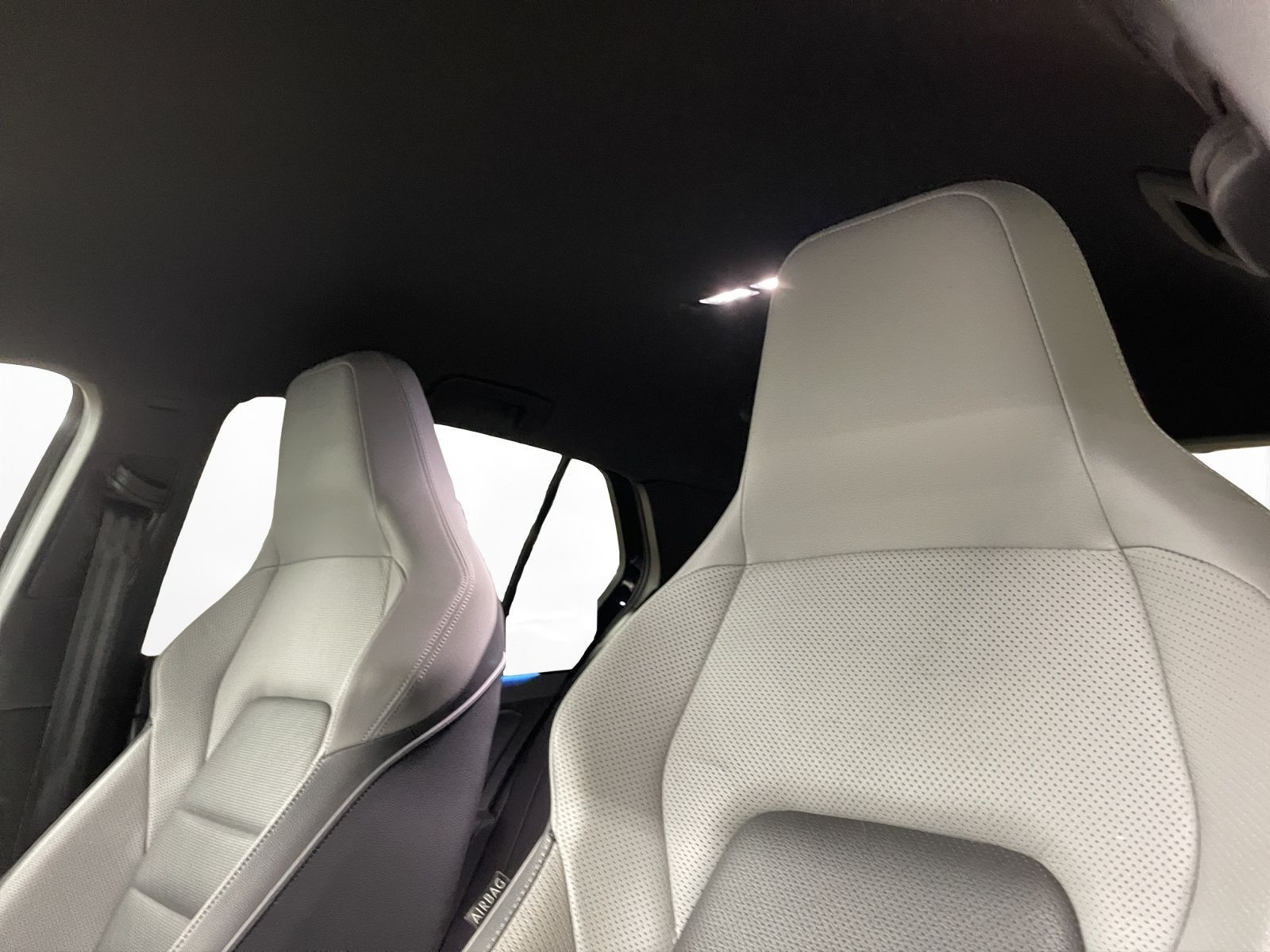 Volkswagen Golf - Bild 9