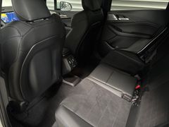 Fahrzeugabbildung BMW 218i Active Tourer M Sport -- AHK/Pano/HeadUp