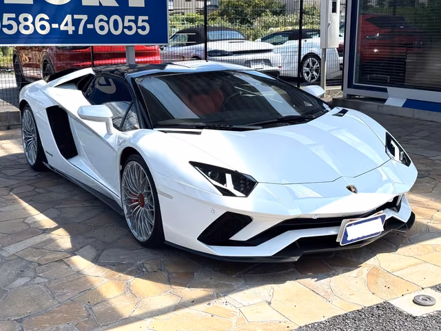 Lamborghini Aventador S Roadster
