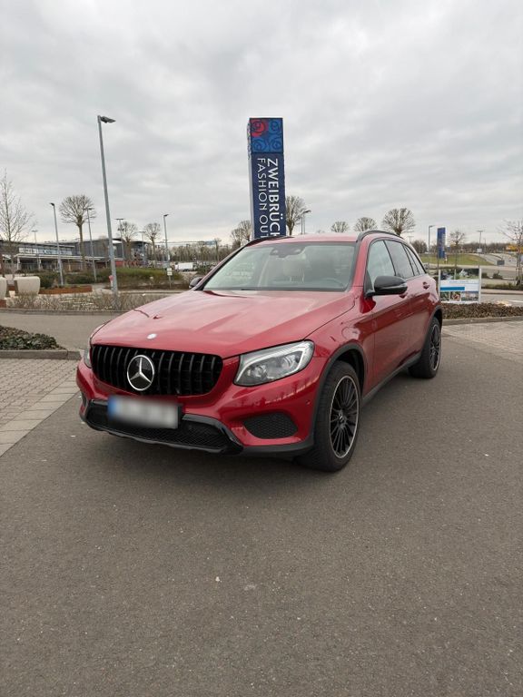 Image of Mercedes-Benz GLC 250