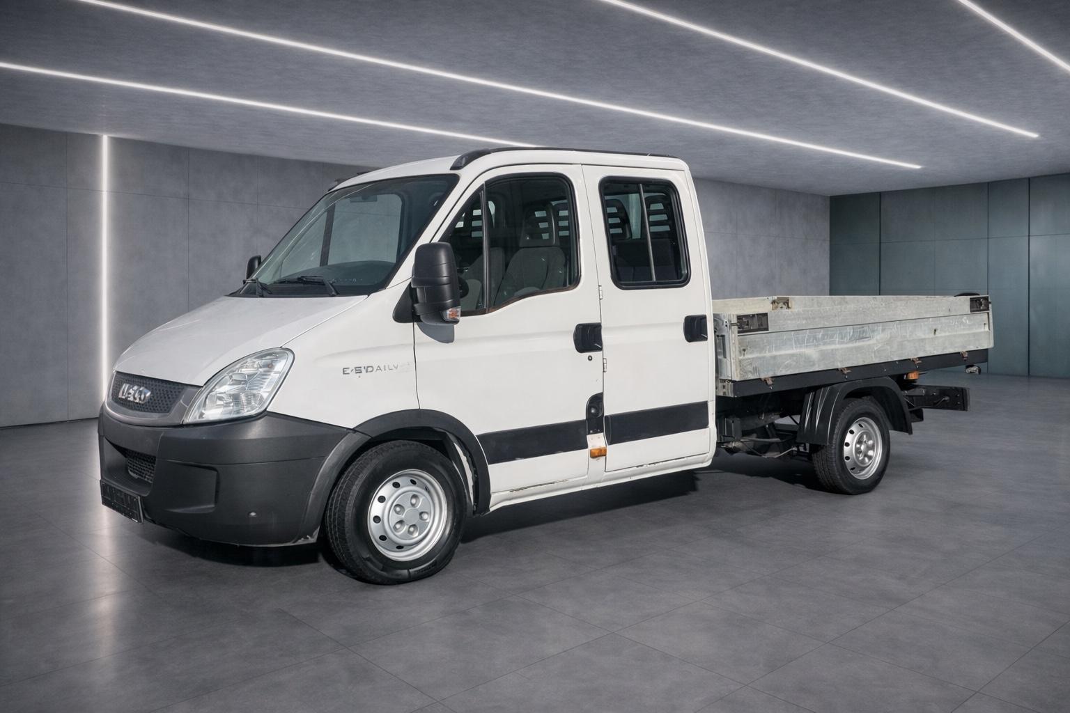 Iveco Daily 29L12 Doka Pritsche (2.85m)*7-Sitz*AHK*TÜV