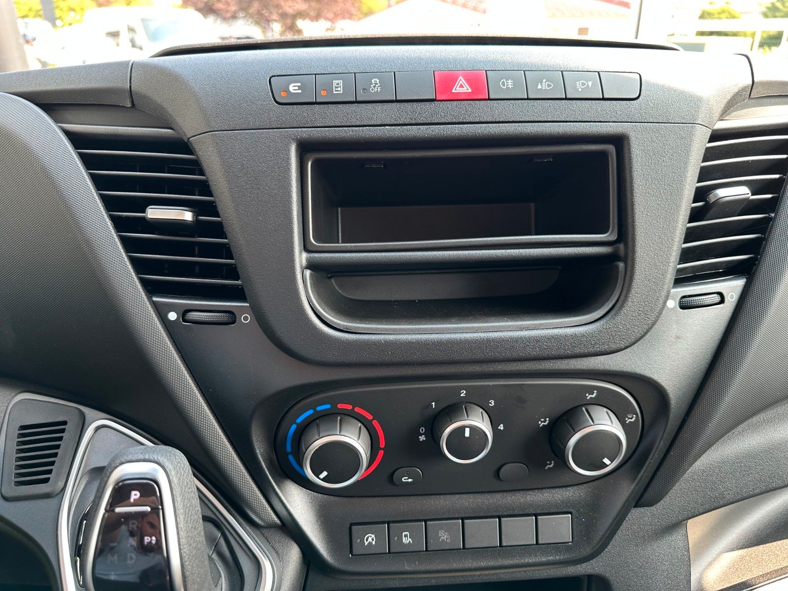 Fahrzeugabbildung Iveco Daily 35S16 HA8 *R.3520mm*Neues Modell*